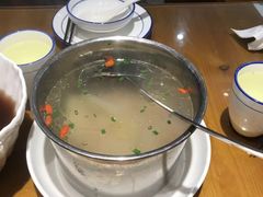 -邻家小馆(银都店)