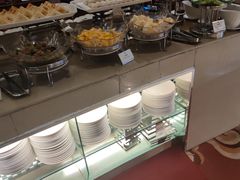 自助取餐区-荣誉国际酒店-云顶旋转餐厅