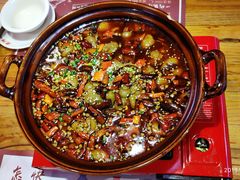肥肠煲-兔槽江湖菜·重庆璧山兔(水围店)