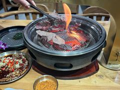 -青瓦餐厅·生鱼片·韩园烤肉(西塔店)