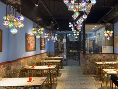 -欧提汗·新疆餐厅·清真(银都路店)