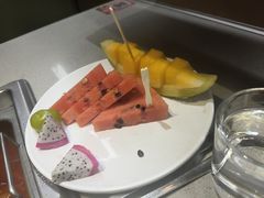 -海底捞火锅(新松江路生日主题店)