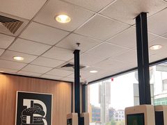 大堂-麦当劳(清溪店)