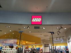 -乐高授权专卖店(新北万达店)
