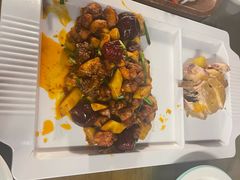 -隔壁老王·家常云南菜(花巷店)