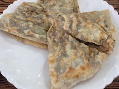-溢心园香河肉饼总店