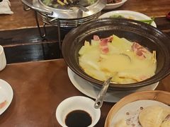 -一楼食业·美食人家