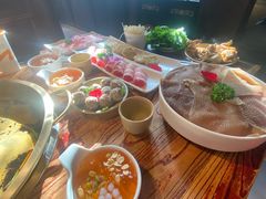 -小龙坎火锅(湖滨银泰in77店)