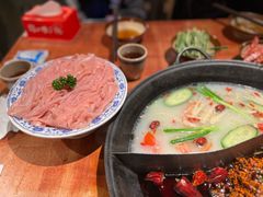 -周小明火锅(黑金冠社区店)