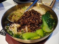 -钳小柒·小龙虾蓝龙王烧烤夜宵(长寿路店)