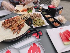-何师烧烤Pro ·江湖川菜·小龙虾·精酿(太古里旗舰店)