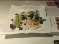 -春天里餐厅(西田城店)