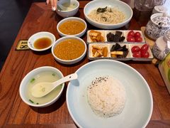 -裕兴记•蟹黄面馆(人民广场店)