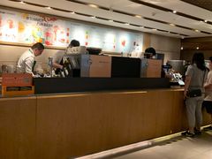 -星巴克(静安嘉里中心B2店)