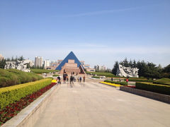 iphone_upload_pic-上海市龙华烈士陵园