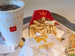 -麦当劳(世贸店)