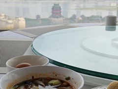 -东方豪景花园酒店·怡景旋转餐厅