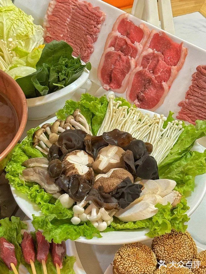 惊为天人！揽月斋涮肉香到爆！😋