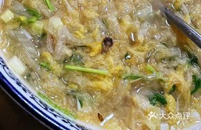 Sour Cabbage and Lamb with Oyster Soup