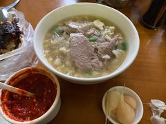 羊肉泡馍-刘信牛羊肉小炒泡馍(回民街店)