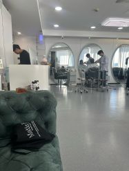 -IN 巷 salon明星店