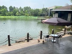 -上海怡沁园度假酒店