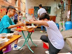 -梁阿婆廿年老牌扣肉糯米饭