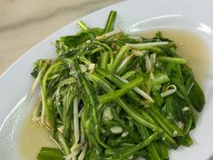 -新峰肉骨茶(总店)