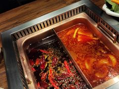 -老牌坊云南鱼豆花火锅(嵩山店)