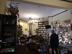 -良友书坊(安徽路店)