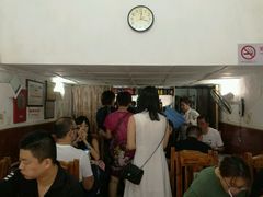 等位区-蘭心餐厅(进贤路店)