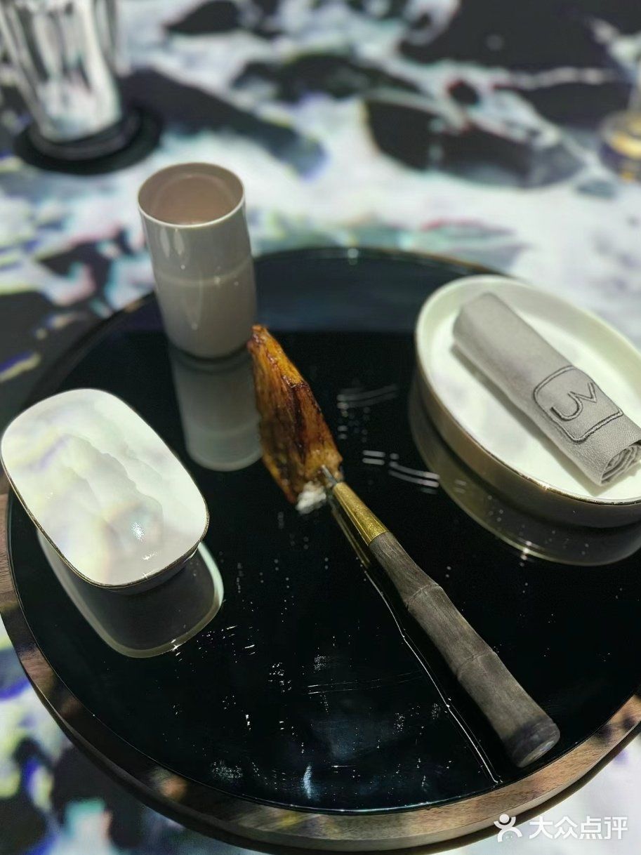 米其林三星黑珍珠二钻，上海蕞贵餐厅原来是TA