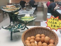 -小茉庐和牛自助火锅(龙湖万达店)