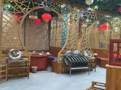 -袁小二大东北铁锅炖(吉祥村总部)