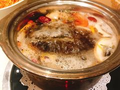 花香锅-一叶一世界·素食餐厅(锦华万达店)
