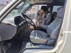 -畅通航行汽车钣金喷漆 无痕修复·局部喷漆