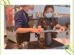 -星巴克(前滩世贸中心店)