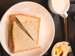 -敦煌莫高窟数字展示中心