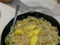 香芒三文鱼炒饭-和平馆·地道港澳茶餐厅(西门口店)