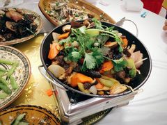 -乡土特色.冷锅鱼.牦牛肉汤锅