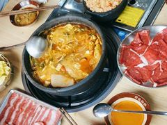 -钱摊摊安顺夺夺粉火锅(宏大广场店)