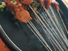 -包整·丝娃娃(一览甲秀楼风景店)