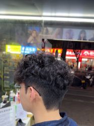 -藤野造型专业烫染接发