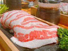 -湊湊火锅·茶憩(杭州湖滨银泰in77店)
