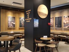 大堂-星巴克臻选(华堂·新辰汇店)