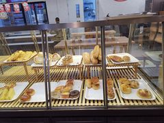 面包甜点陈列柜-山崎面包(百联世纪店)