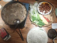 -滇铺子·云南特色菜·鲜花野菜季(曲靖万达店)