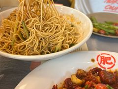 -肥肥虾庄·金牌油焖大虾(东湖欢乐谷店)