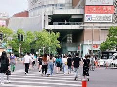 -百盛(莘庄店)