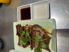 -潮界(LU·ONE凯德晶萃广场店)